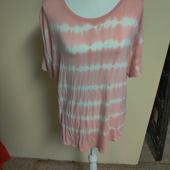 Time And Tru Pink and White Tie-Dye Women's Top, Size Medium - Picture 1 of 10